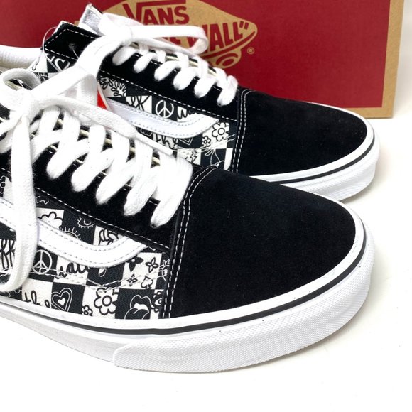 VANS Men's Size VN0A7Q2J6U6 OLD SKOOL Doodle Checkerboard Black White Sneaker - Picture 3 of 11